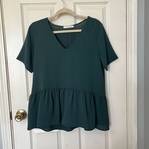 Caramela Dark Green V-Neck Flowy Peplum Women's Top Size Medium